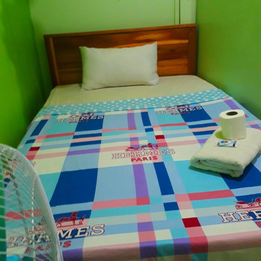 Archie'S Budget Twin Room Rental San Vicente  Esterno foto
